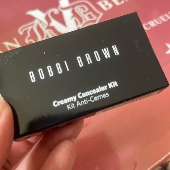Bobbi Brown Concealer Kit Almond/Soft Honey NIB - Picture 2 of 8